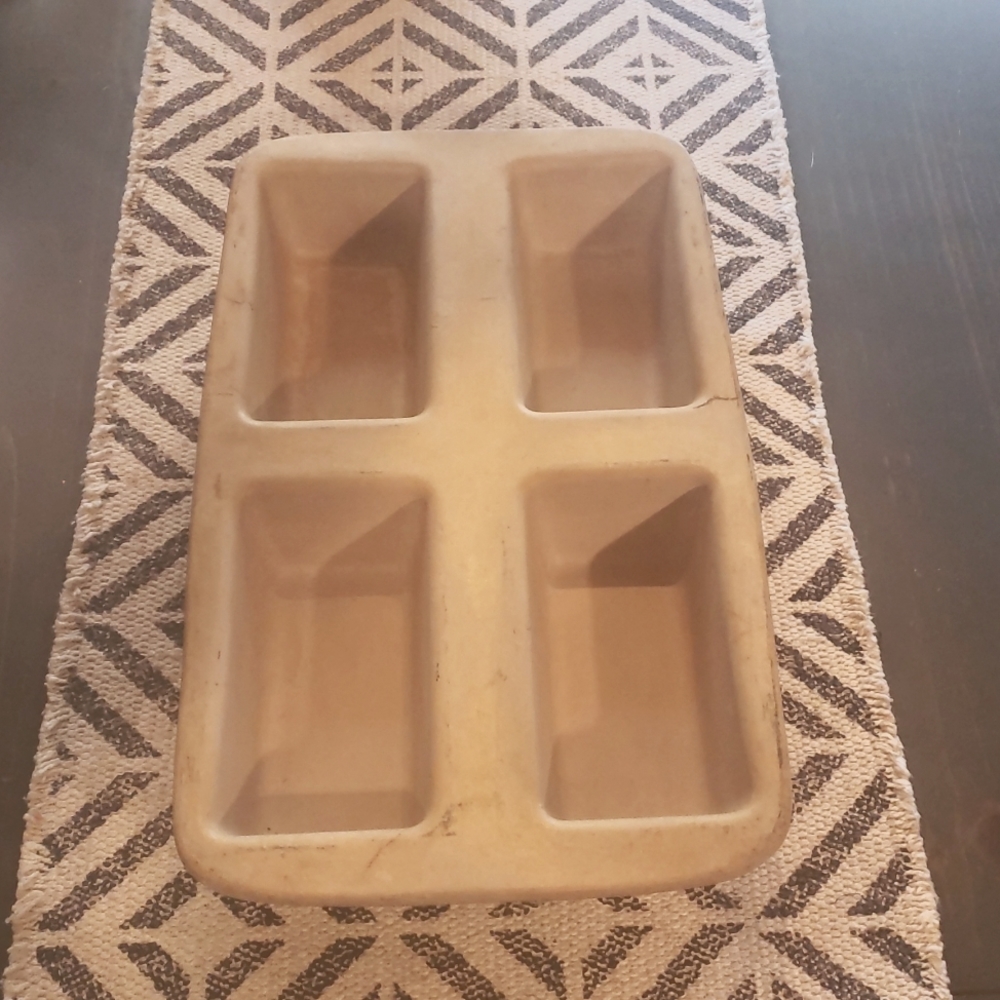 The Pampered Chef Mini Loaf Pan Banana Bread Stoneware Heritage